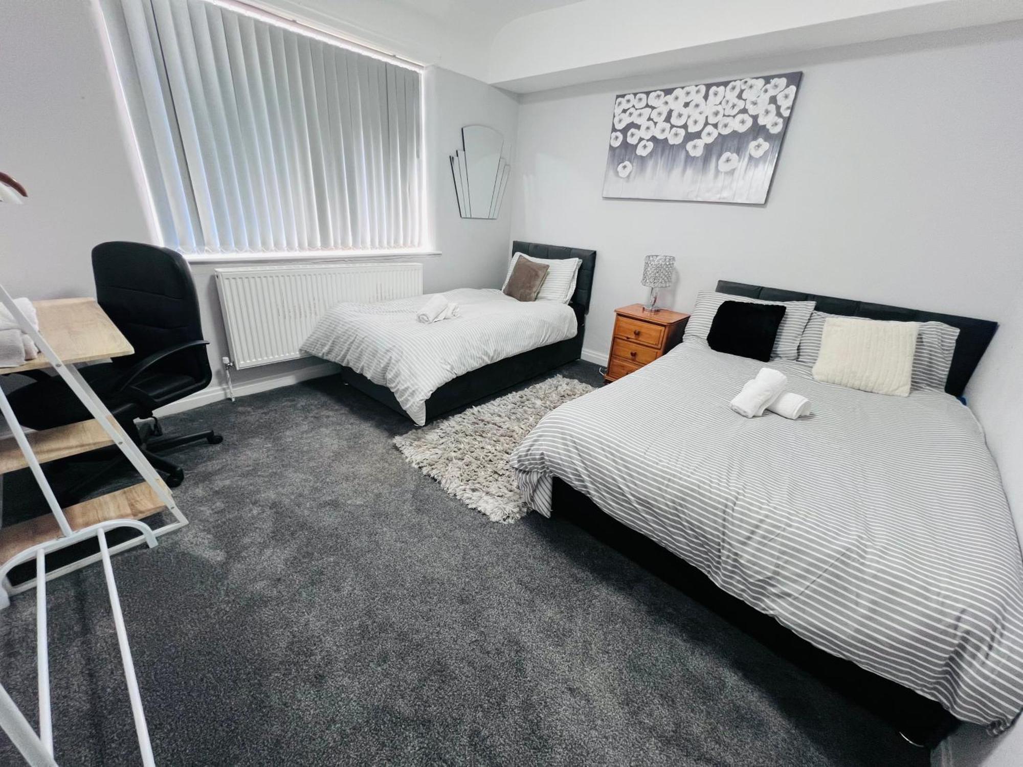 Cosy House Trafford マンチェスター エクステリア 写真
